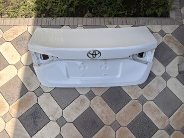 белые туфли купить: Крышка багажника Toyota, 2023 г., Оригинал