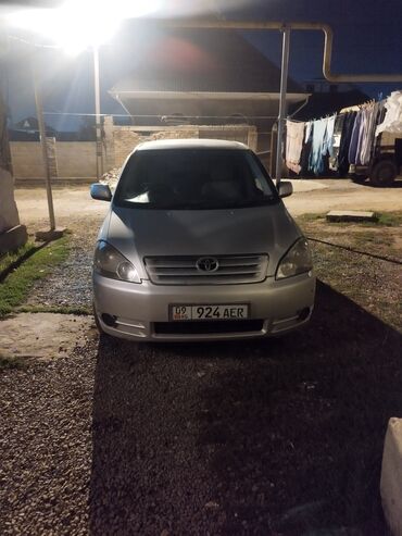 ремень безопасности камри: Toyota Avensis: 2003 г., Седан