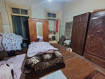 daşkəsən: Satılır: qədim üslublu həyət evi Xüsusiyyətlər: - 1 mərtəbə, hündür — 6