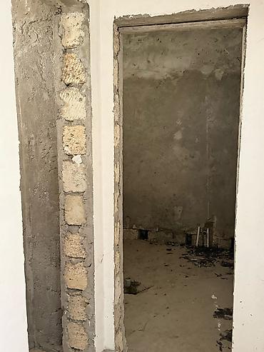 Həyət evləri və villaların satışı: 6 otaqlı, 220 kv. m, Təmirsiz — 8
