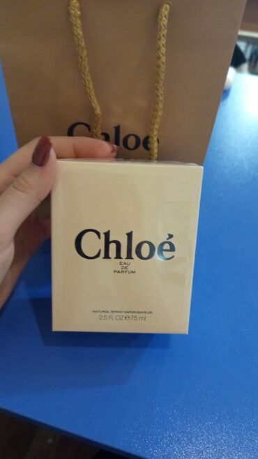 Ətriyyat: Chloe Eau De Parfum 75ml ( qadın üçün ) satılır. İstifadə edən