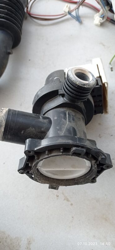 Paltaryuyan maşınlar: Paltaryuyan maşın Indesit, 5 kq, Ehtiyat hissələri kimi, Avtomat, Qurutmasız -da lalafo.az — 9 Paltaryuyan maşınlar: Paltaryuyan maşın Indesit, 5 kq, Ehtiyat hissələri kimi, Avtomat, Qurutmasız — 9