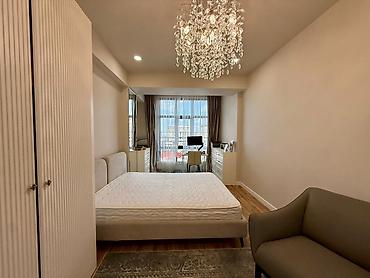 4 комнаты, 120 м², Золотой квадрат Элитка, 8 этаж