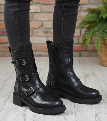 Çəkmələr: Qısaboğaz, Ölçü: 38, rəng - Qara, Yeni — 1