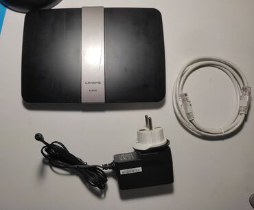 корпус белый: Полностью Гигабитный-двухдиапазонный Wi-Fi роутер Cisco Linksys EA4500