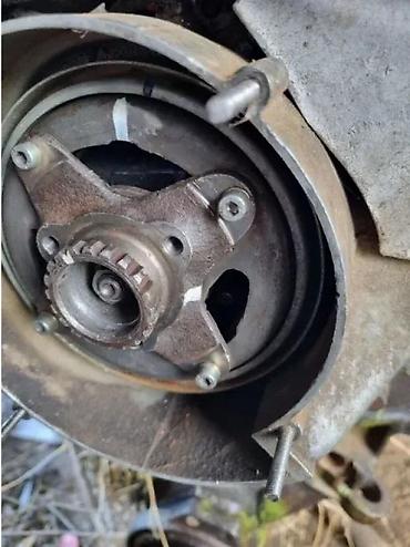 struja paracin: Elektronski paljeni sklop za motokultivator/dvotaktni motor Opis: - — 3