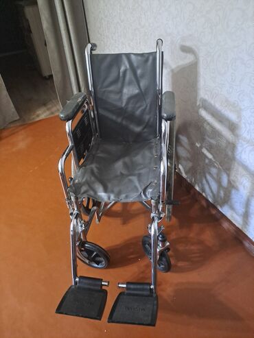 куплю бу кровать: Инвалидное кресло-коляска, подростковая Б/у