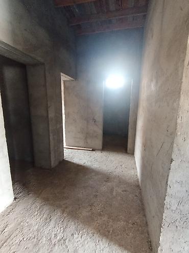 qobu heyet evi: 9 otaq, 800 kv. m, Kredit yoxdur, Təmirsiz — 4