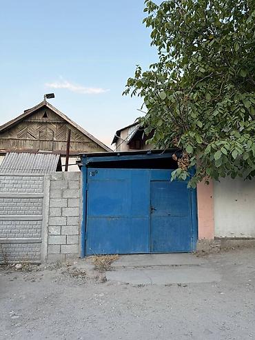 Долгосрочная аренда домов: 40 м², 2 комнаты — 9