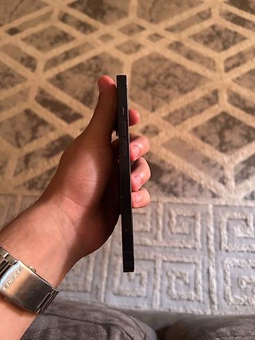 ayfon 14 mini: IPhone 14, 128 GB, Qara, Face ID — 5