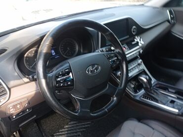 Hyundai: Hyundai Grandeur: 2017 г., 2.4 л, Автомат, Бензин, Седан — 4