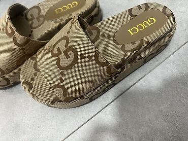 yeezy slide: Босоножки, 37, Gucci, Новый, цвет - Бежевый, Самовывоз — 2