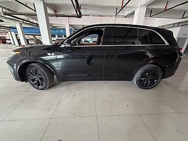Продажа авто: Lixiang L7: 2023 г., Гибрид, Кроссовер — 7