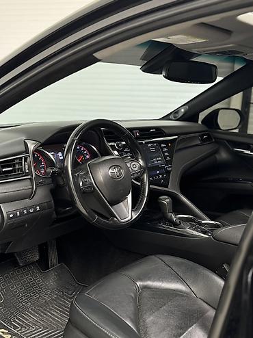 Продажа авто: Toyota Camry: 2018 г., 2.5 л, Автомат, Бензин, Седан — 6