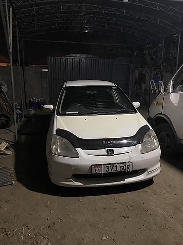 mazda 326: Honda Civic: 2000 г., 1.5 л, Вариатор, Бензин, Хэтчбэк — 6