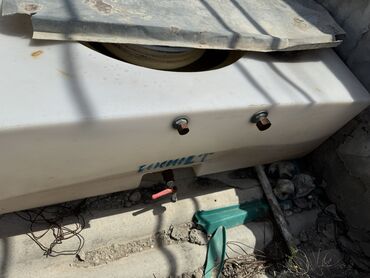Baklar və çənlər: Bak, Plastik, 1000 l l, İşlənmiş, Ünvandan götürmə, Ödənişli çatdırılma, Rayonlara çatdırılma