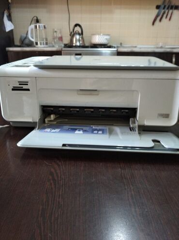 printer satışı: Printer satilir 150 azn. az islenib
Renglidir
Unvan Montin 3036(GülüX)