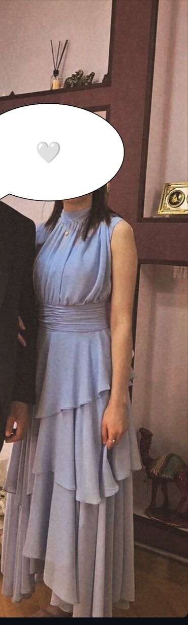 Ziyafət donları: Qadın geyimi – zərif qat-qat şifon don - Model: Yüksək yaxalı