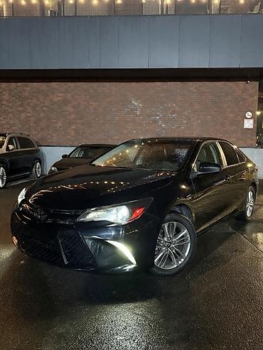 Toyota Camry: 2017 г., 2.5 л, Автомат, Бензин, Седан