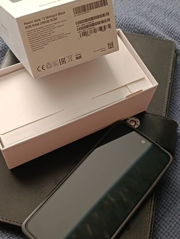 Redmi: Redmi Note 13, 256 GB, rəng - Qara, Zəmanət, Qırıq, Barmaq izi