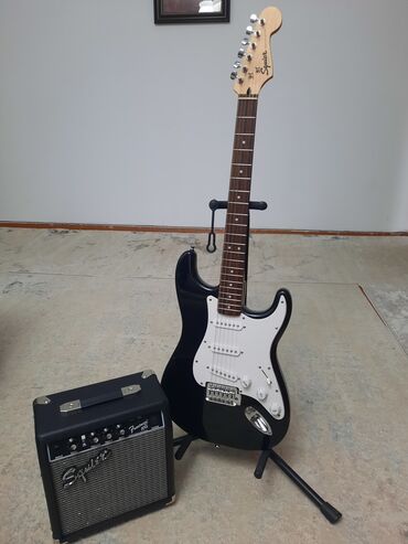 Гитары: Fender Squier Sonic +Frontman10G Полный комплект для гитариста. Гитара — 5