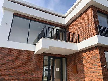 Продажа коттеджей и домов: Продается просторная двухэтажная вилла премиум-класса в новом — 9