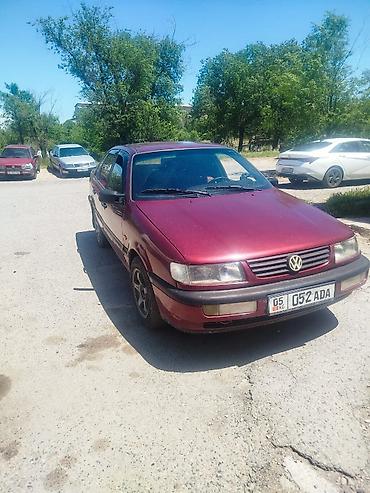 kiya bongo: Volkswagen Passat: 1994 г., 1.8 л, Механика, Газ, Седан — 1