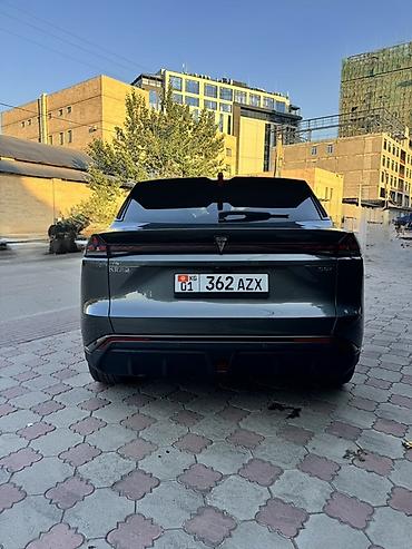 Changan: Changan : 2025 г., 1.5 л, Гибрид — 4