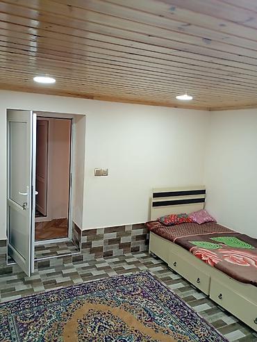 Kirayə evlər: Yeni Ramana qəsəbəsində yola yaxın 2mertebeli evin 1ci mərtəbəsi — 9