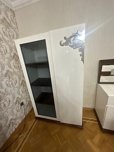 Mebel: İşlənmiş, Açılmayan, Dördbucaq masa, 4 stul — 3