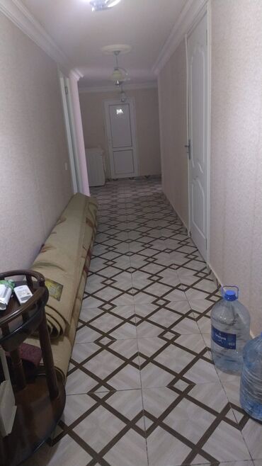 Həyət evləri və villaların satışı: Bakıxanov qəs. 9 otaq, 360 kv. m, Təmirsiz -da lalafo.az — 11 Həyət evləri və villaların satışı: Bakıxanov qəs. 9 otaq, 360 kv. m, Təmirsiz — 11