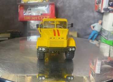 Avtomobil modelləri: 1989 il, 1:43, Dəmir, Pulsuz çatdırılma — 9