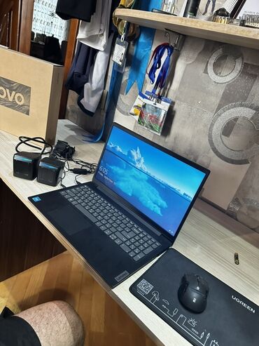 Noutbuk və netbuklar: Lenovo noutbuku və aksessuarlar dəsti lenovo v15 g2 256 gb 8 ram intel
