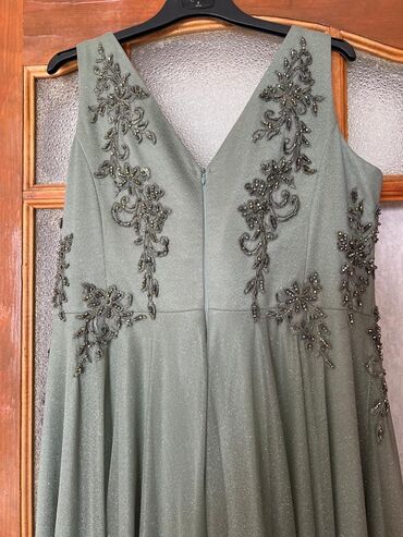 Вечерние платья: Продаю шикарное новое платье, привезено из Турции. Украшение и ажур — 5