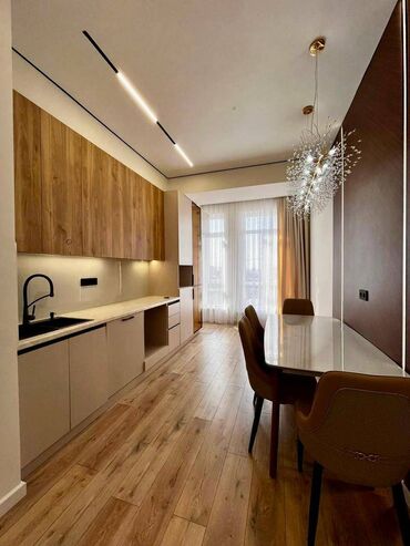 квартира с подсления: 1 комната, 43 м², Индивидуалка, 10 этаж, Дизайнерский ремонт