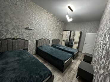 Hovuzlar: Şəxsi evimdir. Günlük icareye verilir. Hər bir şəraiti var. 4 — 13