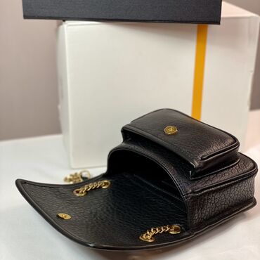 чехол для документов: Классическая сумка, Saint Laurent, Италия, Материал: Натуральная кожа, Регулируемый ремень, Женские