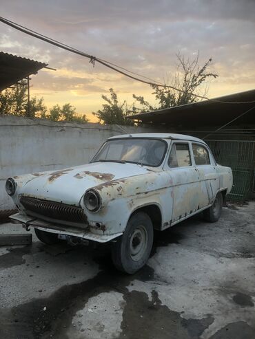 ГАЗ: Продаю Газ 21! Запчасти по мелочам имеются Не на ходу Обмен не — 2
