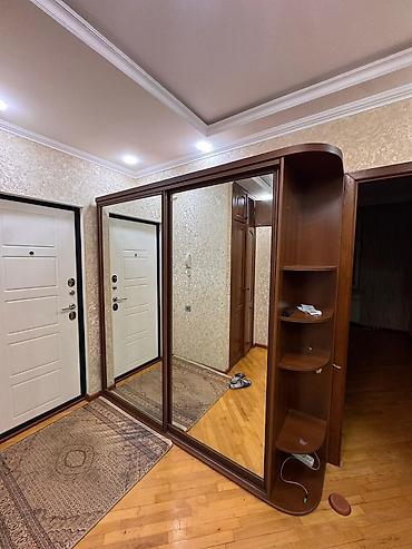 şkaf 2ci əl: Dəhliz dolabı 150₼. Ünvan inqilab. 5924. Fatimə99 — 1