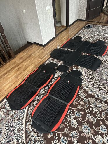 авто чехолдор: Чехолдор Эко булгаары, түсү - Кара, BMW, Жаңы, Өзү алып кетүү