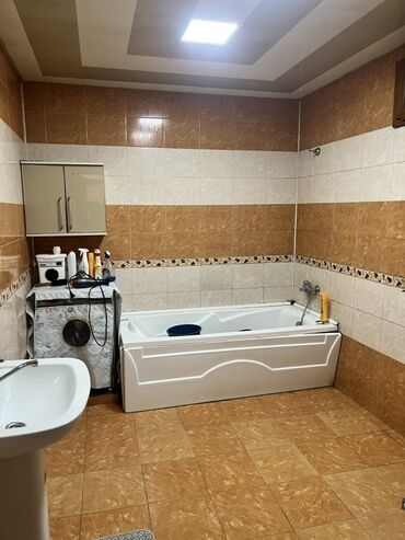 Həyət evləri və villaların satışı: Biləcəri 6 otaqlı, 280 kv. m, Orta təmir — 4