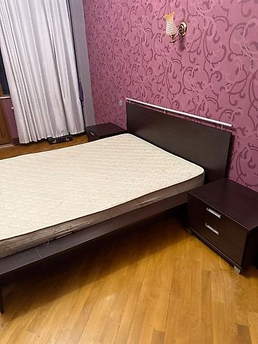 Taxt satılır tumbalarla birlikdə 120₼. matrası var.Ünvan 6 cı