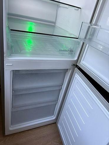 Бытовая техника: Холодильник Beko, Б/у, Двухкамерный, Total no frost — 3
