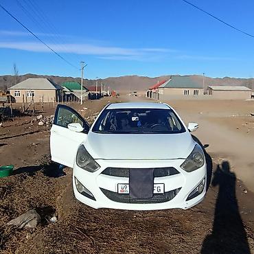 bcd com: Hyundai i40: 2013 г., Автомат, Седан — 4