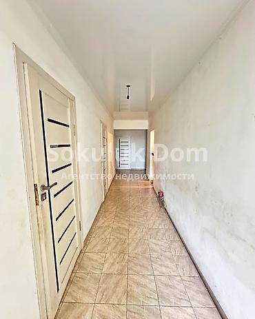 the level: 🏠Продается дом в с. Сокулук 🟡 Комнаты: 5 🟡 Участок: 15 соток 🟡 — 7