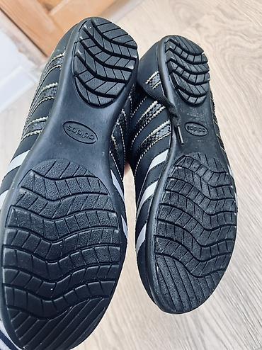 обувь больших размеров женская: Мужские кроссовки, 38.5, Adidas, Новый, цвет - Черный — 3