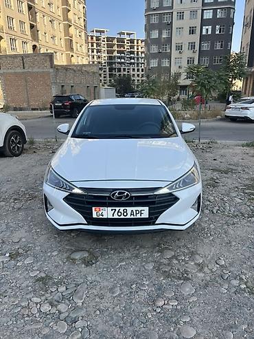 хюндай таракан: Hyundai Avante: 2019 г., Седан — 1