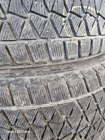 Шины: Шины 265 / 60 / R 18, Зима, Б/у, Комплект, Легковые, Япония, Bridgestone