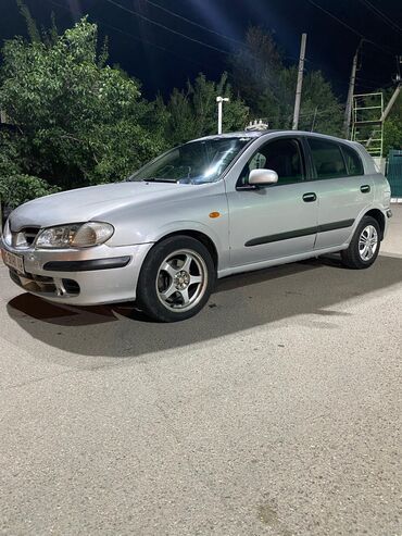Nissan: Nissan Almera: 2001 г., 2.2 л, Механика, Дизель, Хэтчбэк