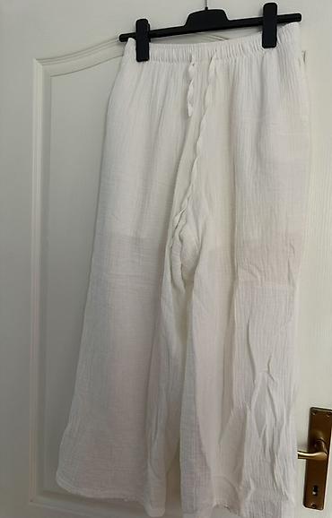 ps pantalone nova kolekcija: Bela lagana letnja pantalona od muslina/gaze - Boja: čista bela - — 1